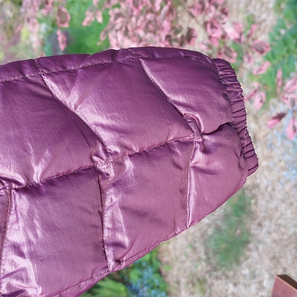 Woman's puffer jacket - Picture 4 of 14